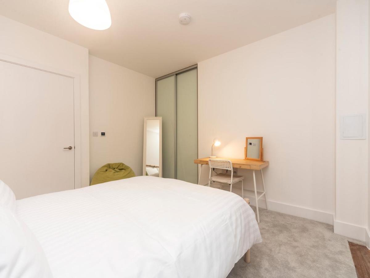 Pass The Keys Spacious Bright Flat 20 Mins To Apartamento Londres