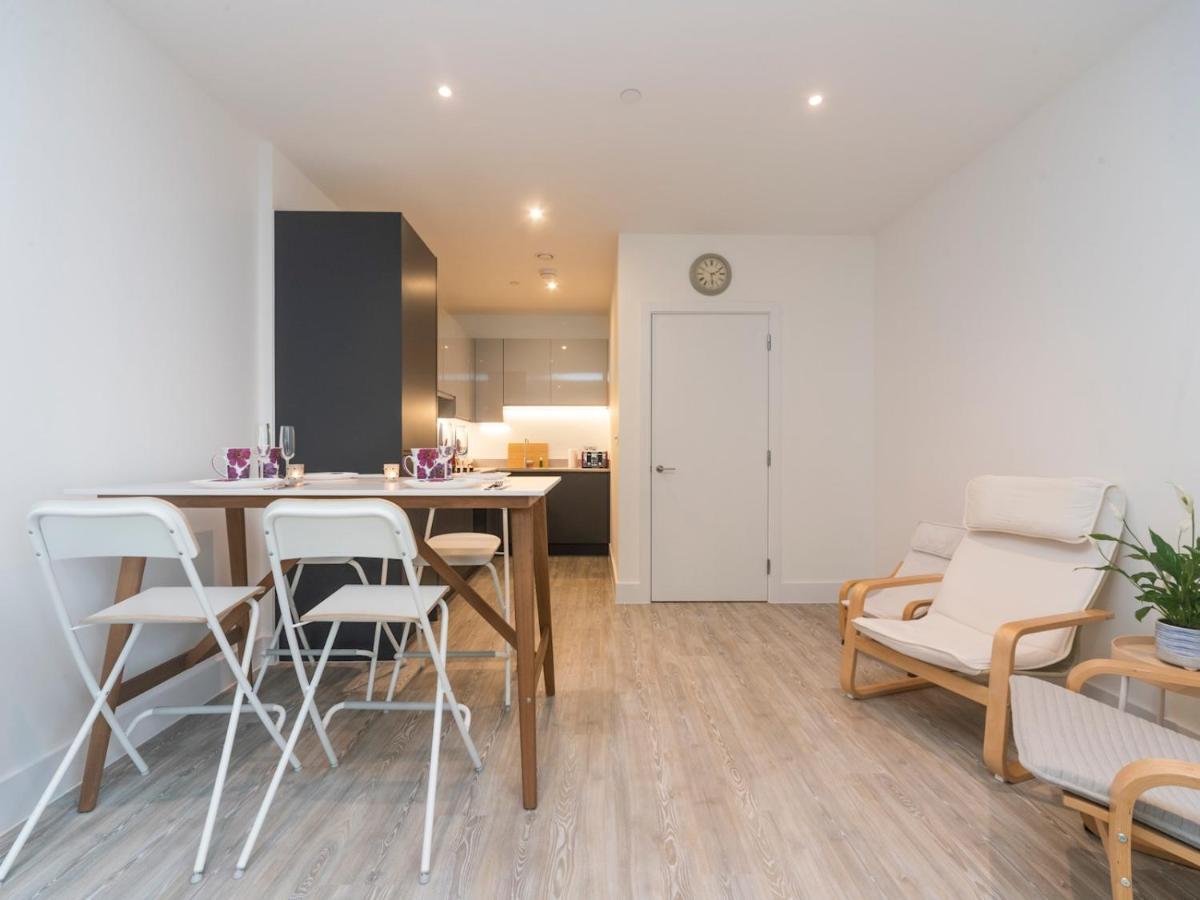 Pass The Keys Spacious Bright Flat 20 Mins To Apartamento *